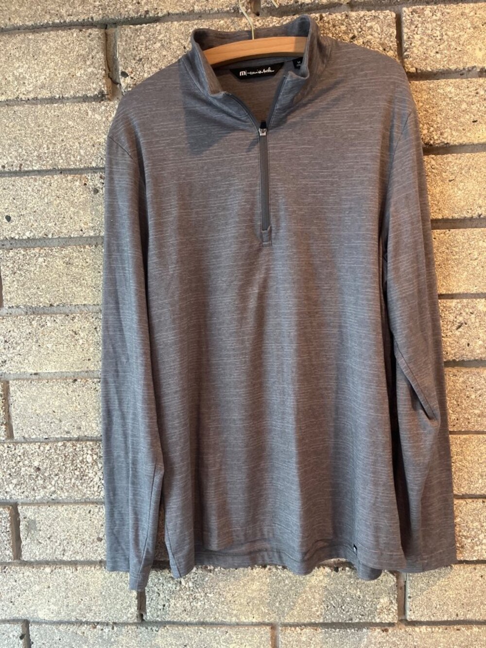 Travis Mathew Mens Gray Long Sleeve 1/4 Zip Pullover Shirt With Arizona QT Patch